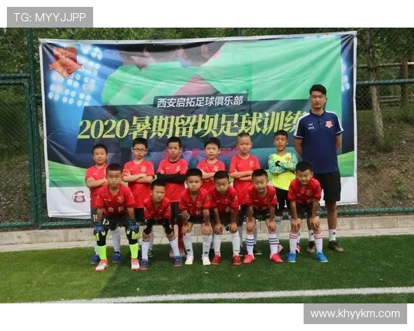 成都足球队荣登足球配合排行榜第三名展现团队实力与默契